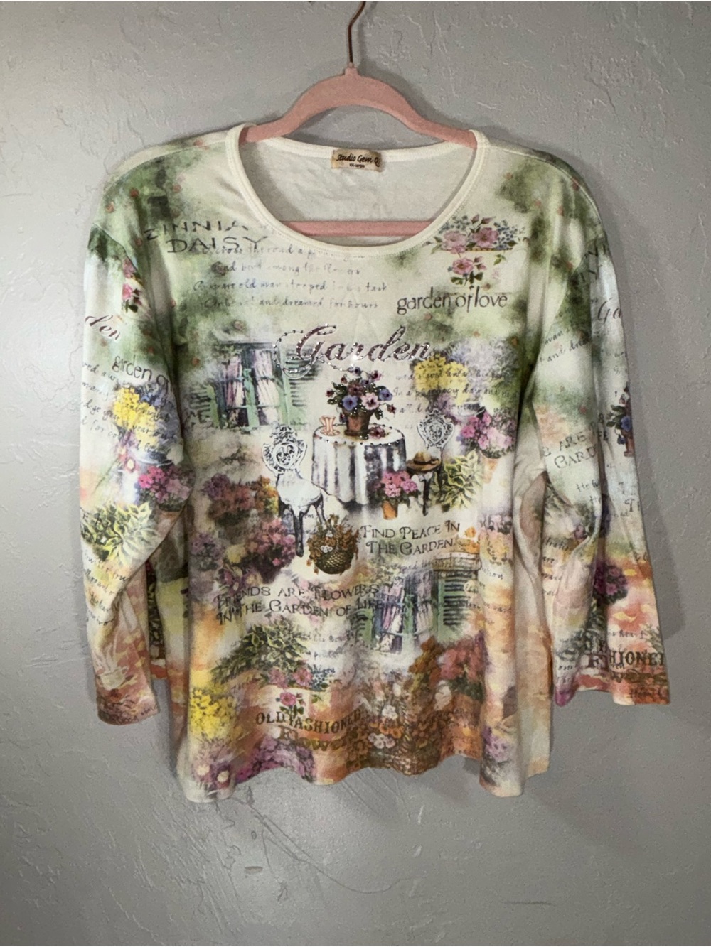 Women's Floral Garden Print Long-Sleeve Blouse - Cream Multicolor - Picture 8 of 12